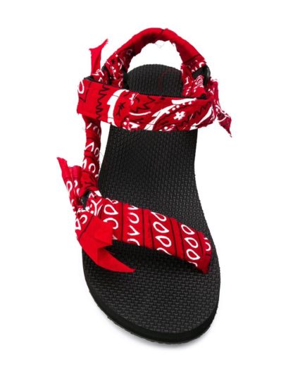 sandales trekky bandana rouge - arizona love - hesmé